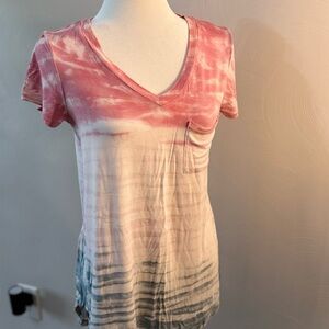 Cupio Pink & Ivory Tie-Dye V-Neck Pocket Tee